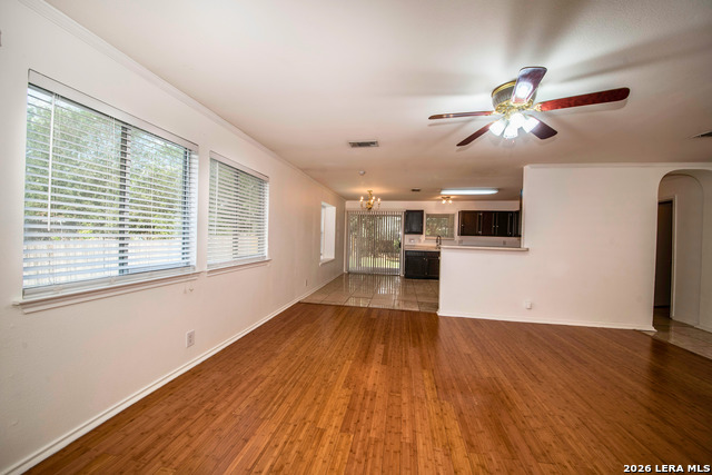 Image 5 of 33 For 7127 Still Hollow