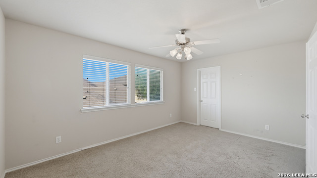 Image 17 of 27 For 305 Hazeltine Way