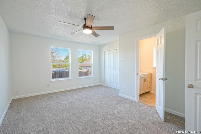 Image 13 of 29 For 3934 Southport