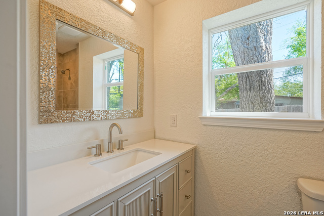 Image 16 of 29 For 3934 Southport