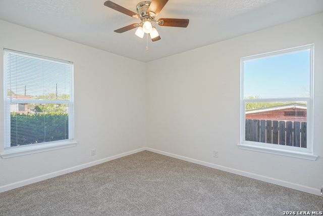 Image 21 of 29 For 3934 Southport