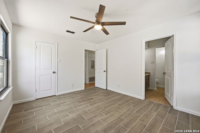 Image 22 of 25 For 5167 Village