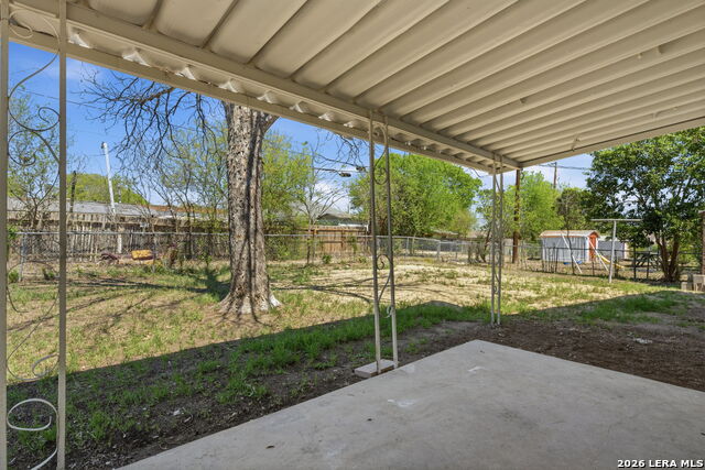 Image 24 of 25 For 5167 Village