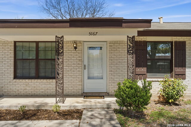 Image 4 of 25 For 5167 Village