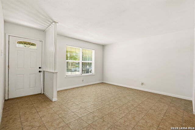 Image 5 of 25 For 5167 Village