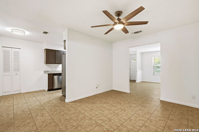 Image 7 of 25 For 5167 Village