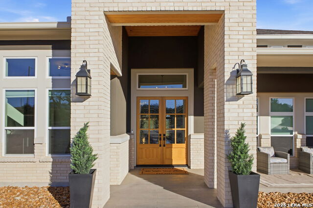 Image 10 of 50 For 321 Vista View Place