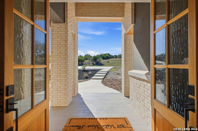 Image 12 of 50 For 321 Vista View Place