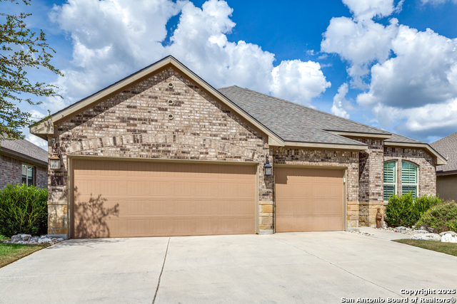 Image 5 of 28 For 21 Mariposa Pkwy