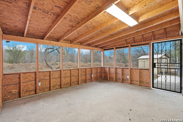 Image 21 of 26 For 4706 Esterbrook