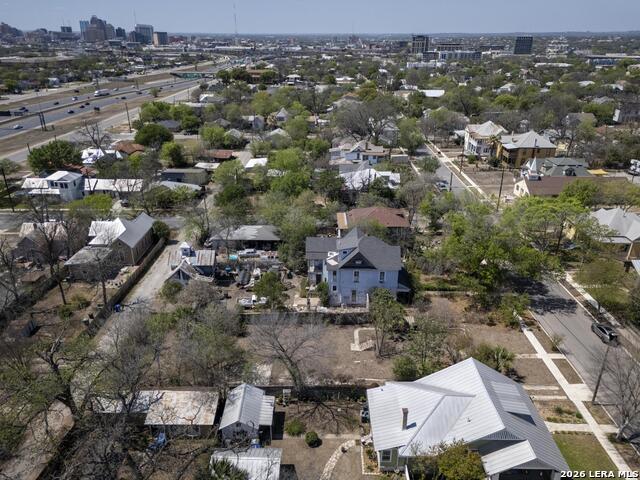 Image 39 of 42 For 810 Mason  