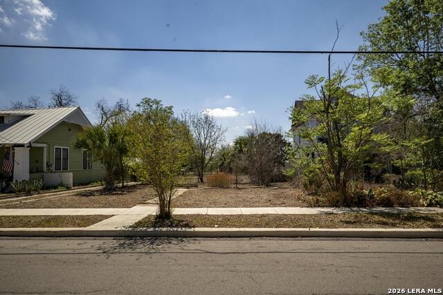 Image 6 of 42 For 810 Mason  