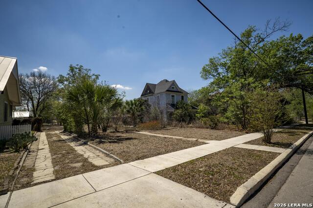 Image 9 of 42 For 810 Mason  