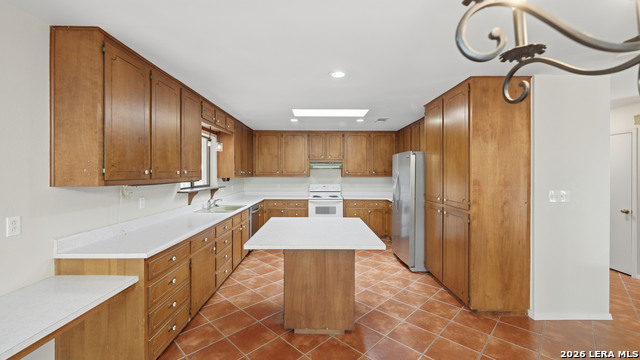 Image 10 of 49 For 625 Mountain Laurel