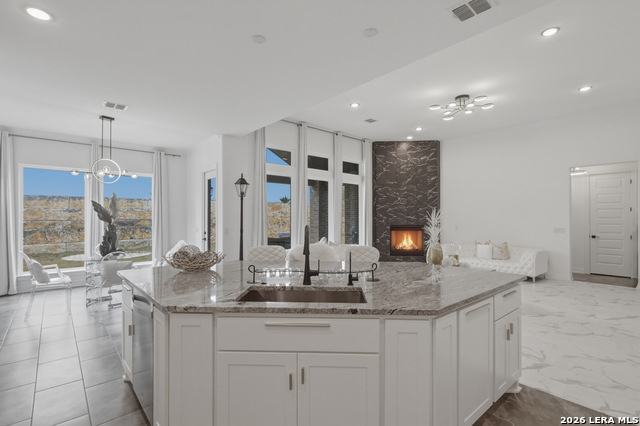 Image 11 of 50 For 2035 Buckner