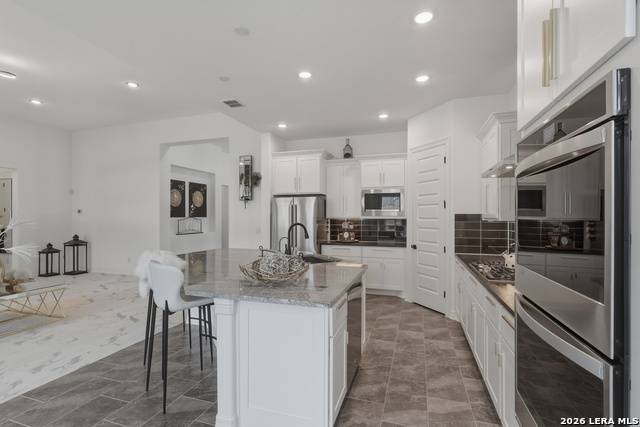 Image 12 of 50 For 2035 Buckner