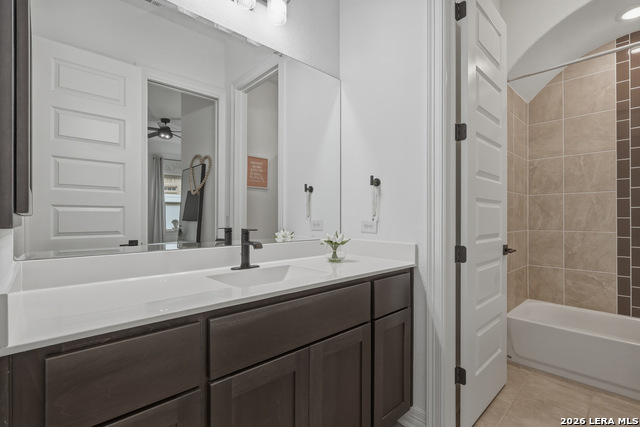 Image 27 of 50 For 2035 Buckner