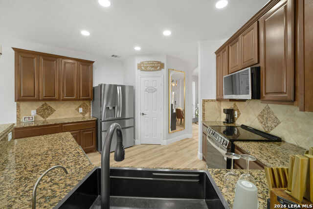 Image 12 of 25 For 3032 Prairie