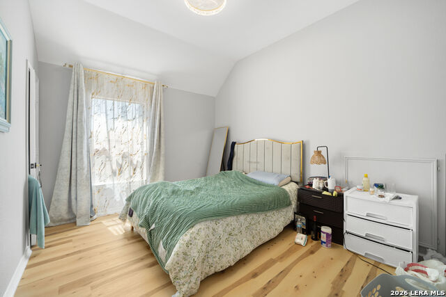 Image 18 of 25 For 3032 Prairie