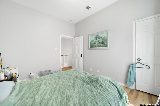 Image 19 of 25 For 3032 Prairie