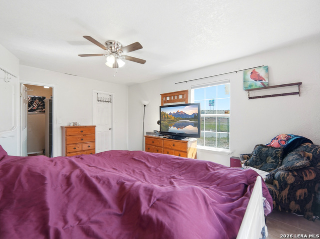 Image 14 of 25 For 179 Howle Ave