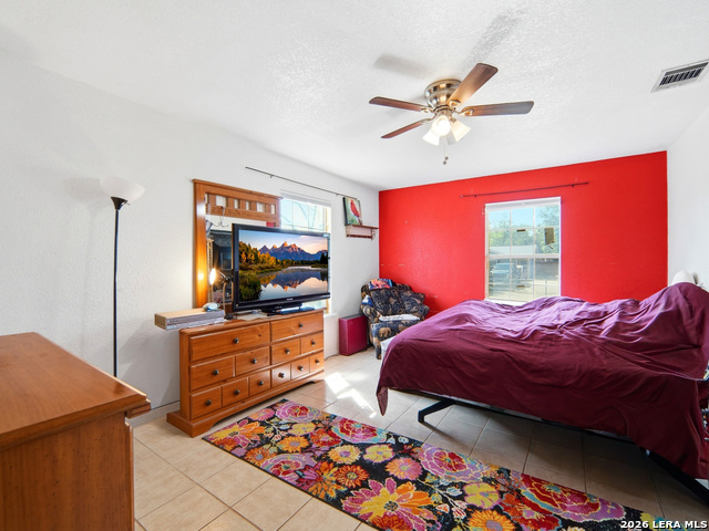 Image 15 of 25 For 179 Howle Ave