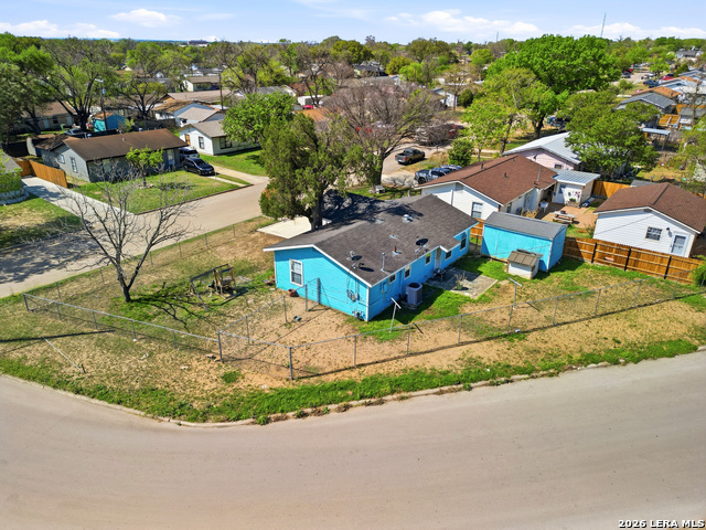 Image 22 of 25 For 179 Howle Ave