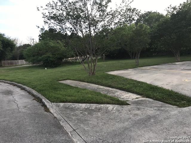 Image 14 of 17 For 1403 Loma Alto  3