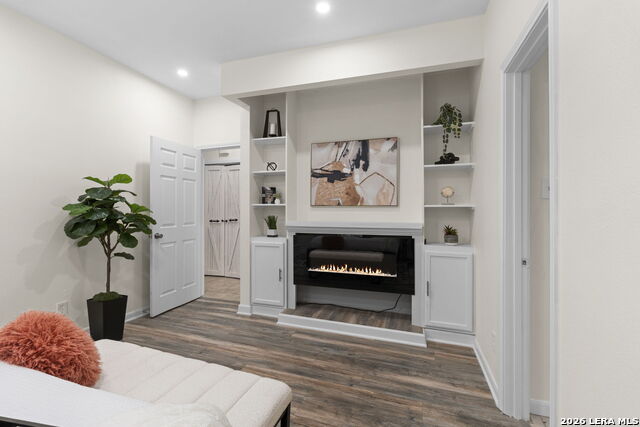 Image 12 of 29 For 13019 Trent  