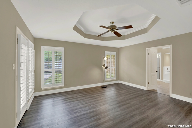 Image 20 of 40 For 1512 Oak Tree Cir