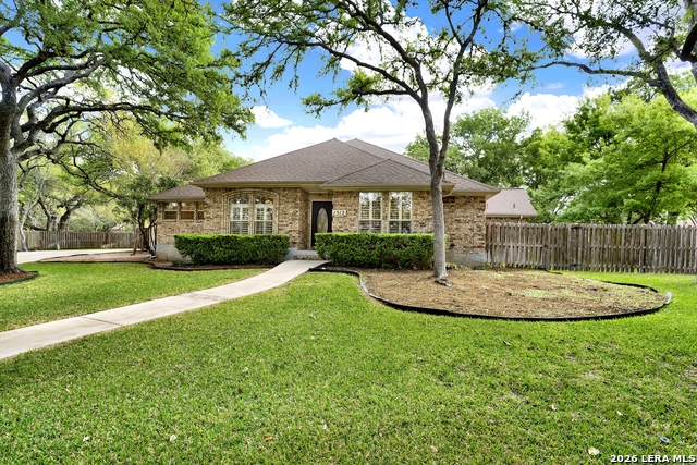 Image 3 of 40 For 1512 Oak Tree Cir