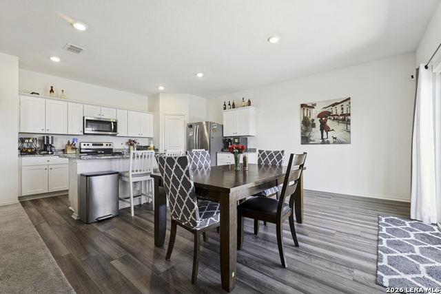 Image 7 of 23 For 5810 Rue Picasso