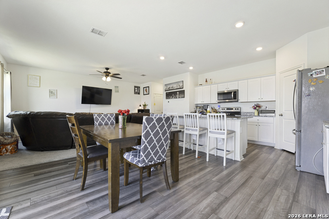 Image 8 of 23 For 5810 Rue Picasso