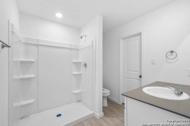 Image 15 of 23 For 8523 Astral Place