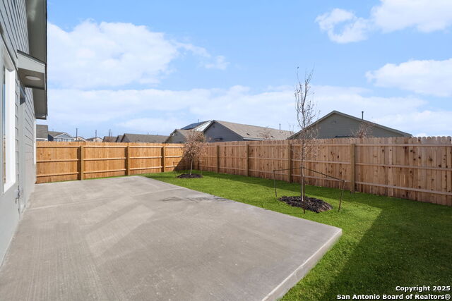 Image 20 of 23 For 8523 Astral Place