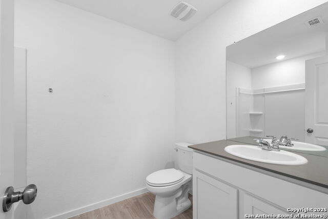 Image 8 of 23 For 8523 Astral Place