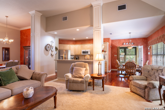 Image 5 of 25 For 115 Stonegate North