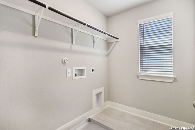 Image 28 of 37 For 5707 Beths Wy