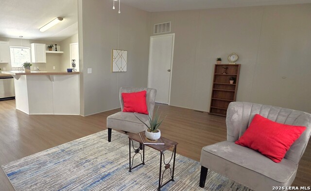 Image 6 of 11 For 129 Spring Valley