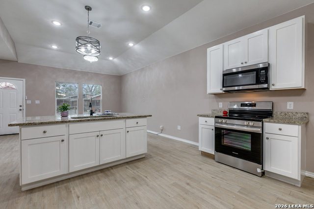 Image 4 of 12 For 434 S San Horacio