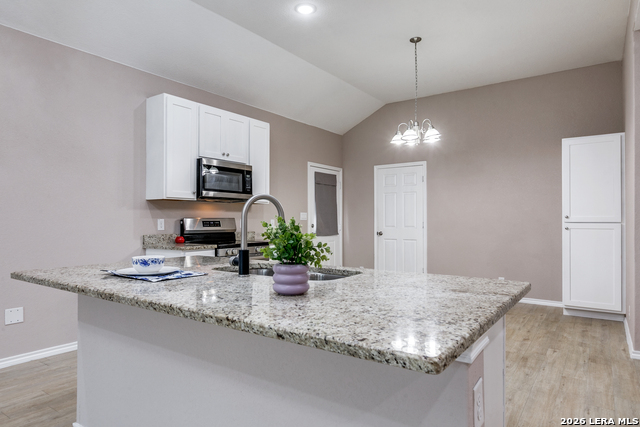 Image 5 of 12 For 434 S San Horacio