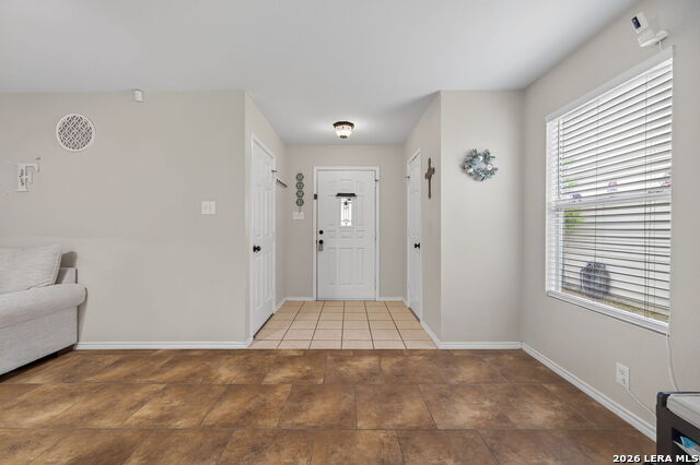 Image 4 of 27 For 114 Mallow Grv