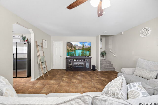 Image 6 of 27 For 114 Mallow Grv