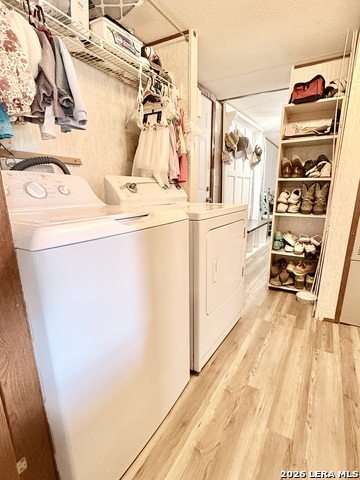 Image 15 of 35 For 721 Oak Dr  