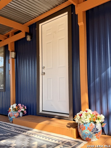 Image 20 of 35 For 721 Oak Dr  