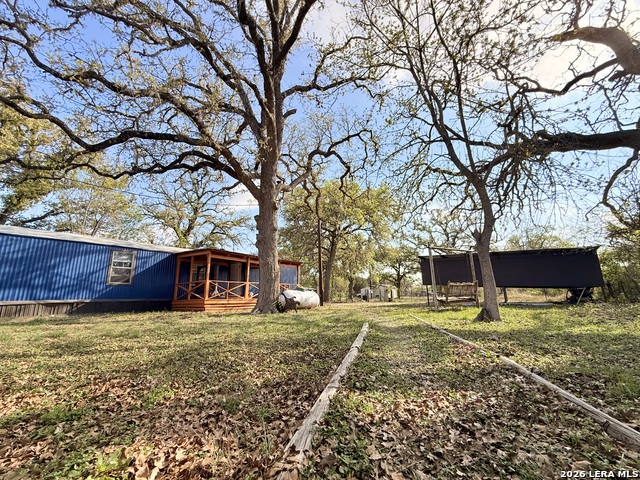 Image 22 of 35 For 721 Oak Dr  