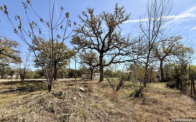 Image 32 of 35 For 721 Oak Dr  