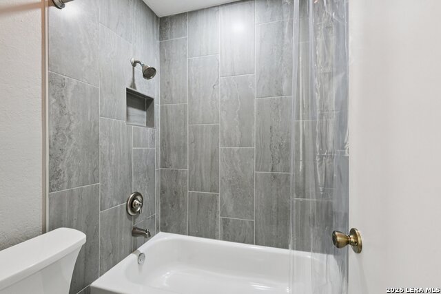 Image 15 of 29 For 11815 Broadwood