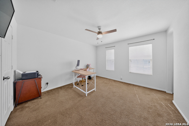 Image 17 of 40 For 11523 Oaks Hike