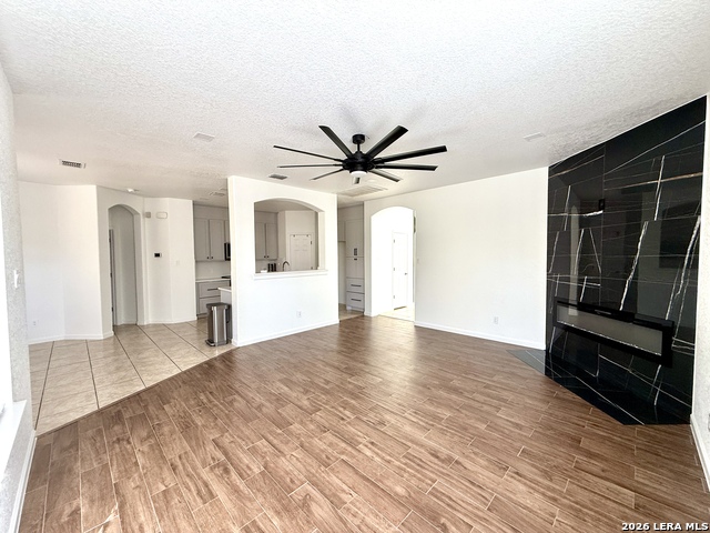 Image 12 of 38 For 1003 Atkins Bay